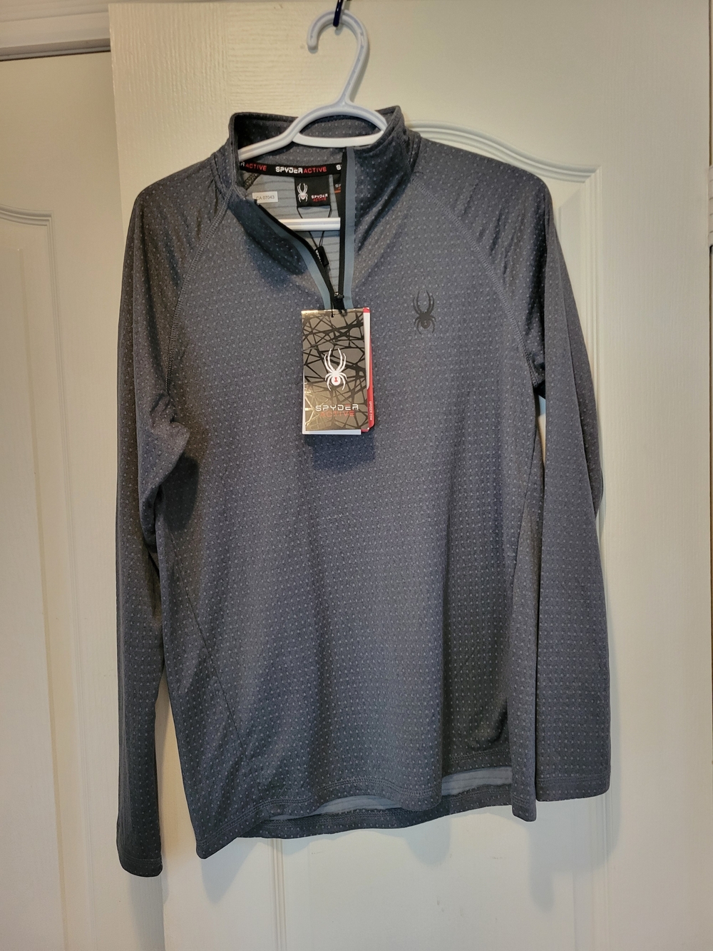 Spyder Active Gray Half-Zip Pullover with Subtle Dot Texture